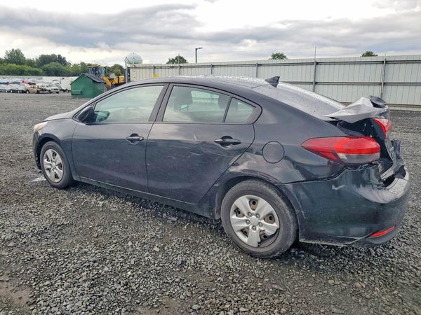 2017 KIA FORTE LX Base