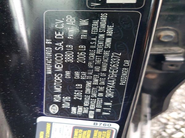 2017 KIA FORTE LX Base