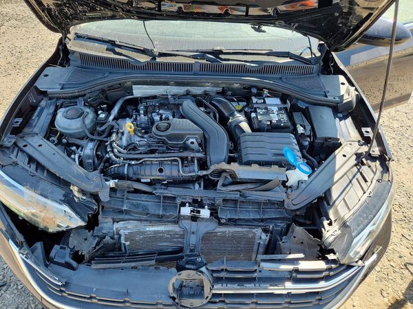 2024 VOLKSWAGEN JETTA SE, SE (AQ301 Trans)