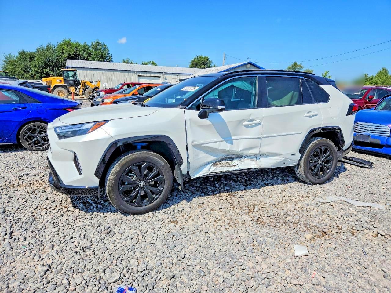 2024 TOYOTA RAV4 XSE
