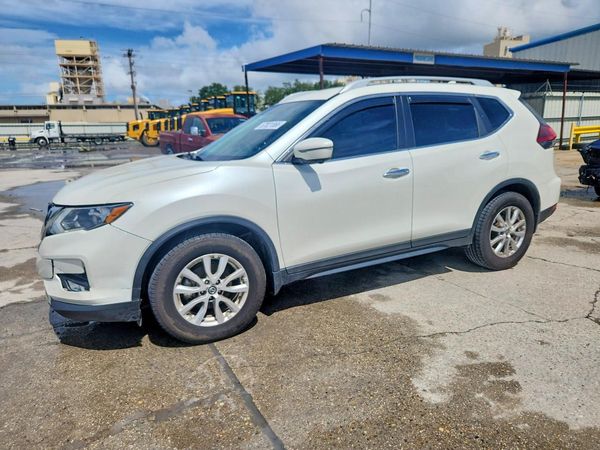 2018 NISSAN ROGUE — Front 3/4