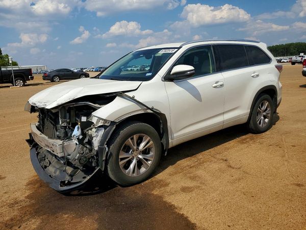 2015 TOYOTA HIGHLANDER