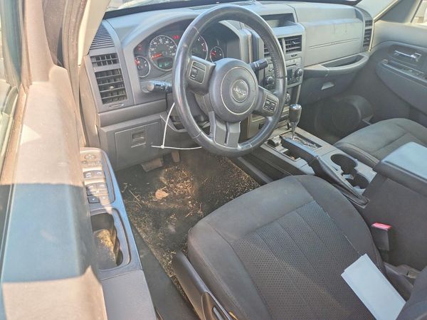 2012 JEEP LIBERTY Sport — CKPT