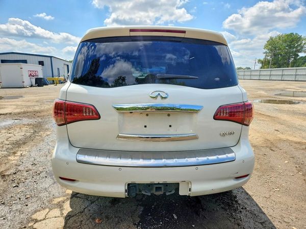 2017 INFINITI QX80