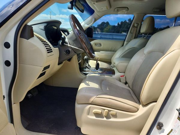 2017 INFINITI QX80