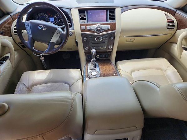 2017 INFINITI QX80