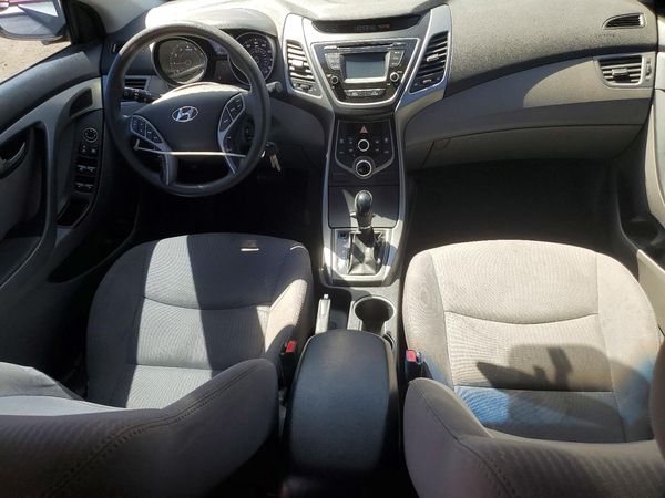 2016 HYUNDAI ELANTRA