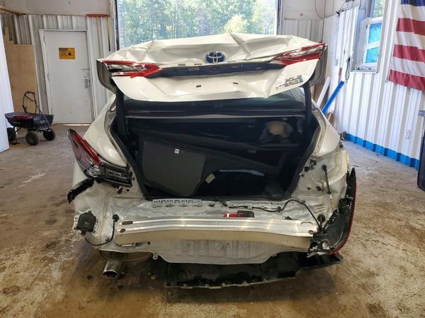 2023 TOYOTA CAMRY XLE