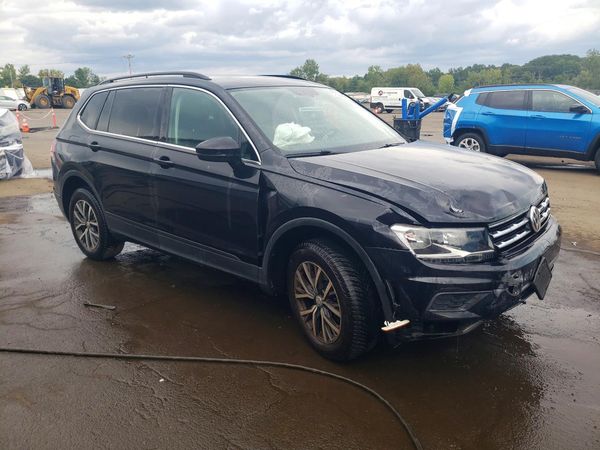2019 VOLKSWAGEN TIGUAN — Passenger 3/4