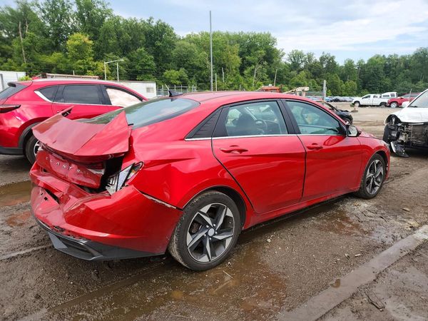2021 HYUNDAI ELANTRA