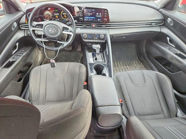 2021 HYUNDAI ELANTRA