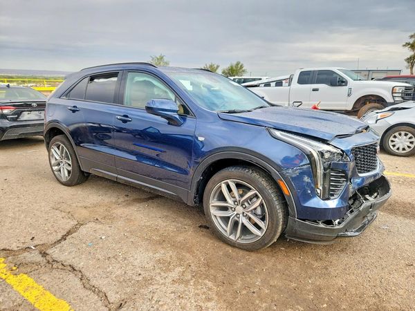 2020 CADILLAC XT4