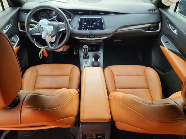2020 CADILLAC XT4
