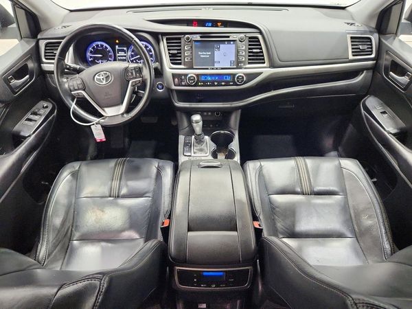 2017 TOYOTA HIGHLANDER SE/XLE