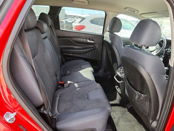 2020 HYUNDAI SANTA FE SE