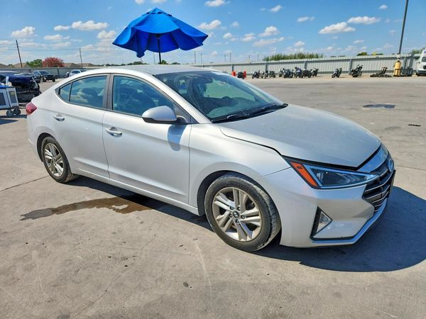 2019 HYUNDAI ELANTRA