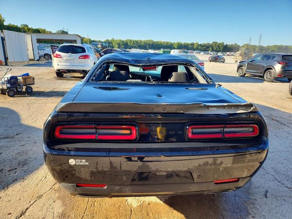 2022 DODGE CHALLENGER R/T