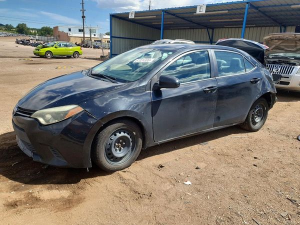 2015 TOYOTA COROLLA