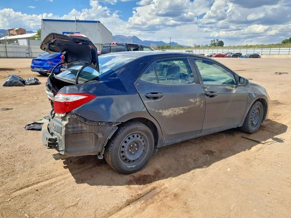 2015 TOYOTA COROLLA