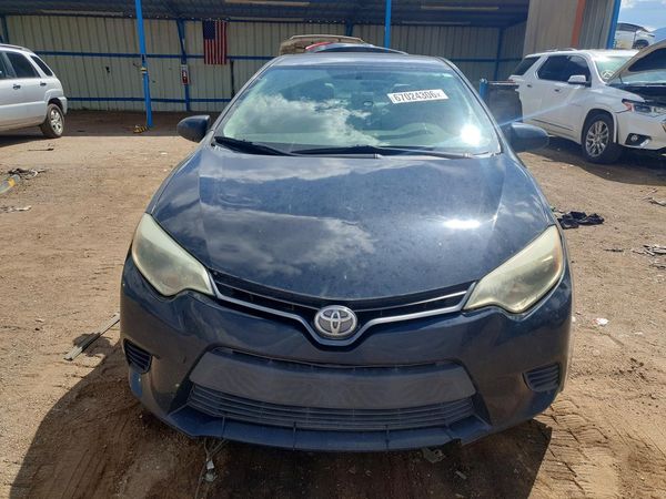 2015 TOYOTA COROLLA
