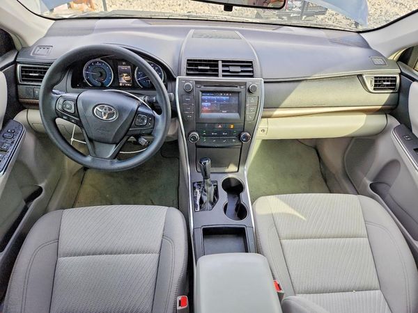 2016 TOYOTA CAMRY