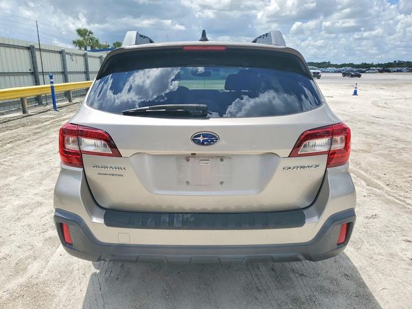2018 SUBARU OUTBACK