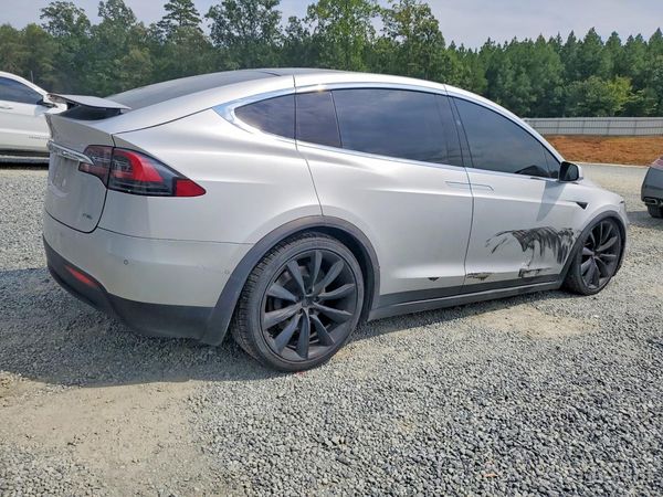 2017 TESLA MODEL X