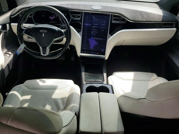 2017 TESLA MODEL X