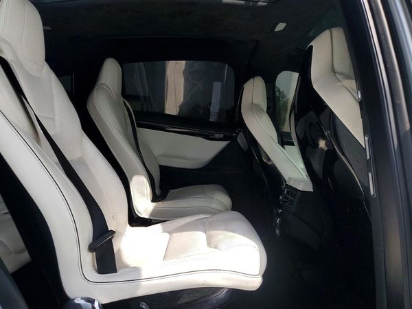 2017 TESLA MODEL X