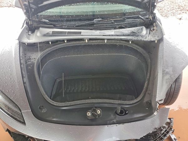 2025 TESLA MODEL 3 — Engine bay