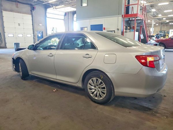 2013 TOYOTA CAMRY