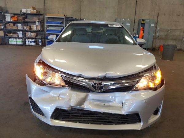2013 TOYOTA CAMRY