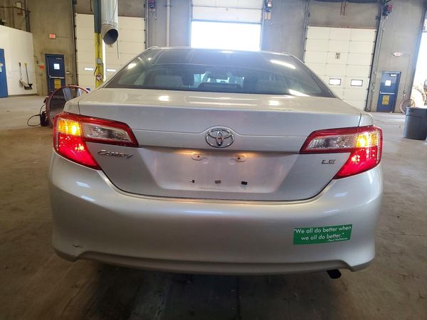 2013 TOYOTA CAMRY