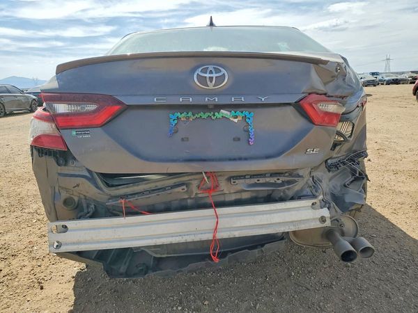 2022 TOYOTA CAMRY