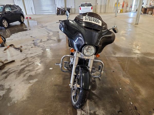 2018 HARLEY-DAVIDSON FLHX