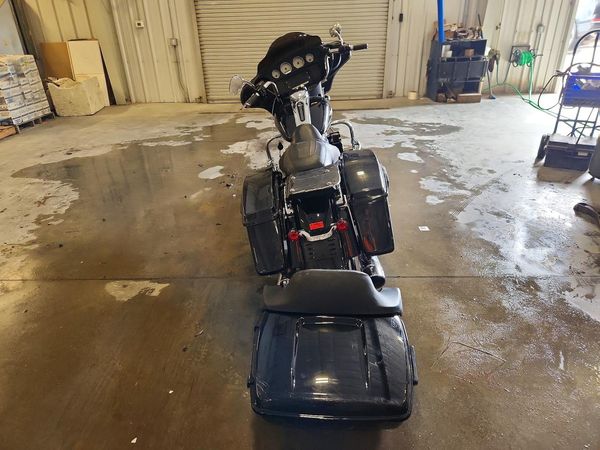 2018 HARLEY-DAVIDSON FLHX