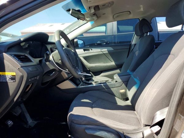 2017 HYUNDAI SONATA SE, Eco — DENT