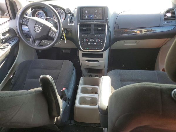 2015 DODGE GRAND CARAVAN SE
