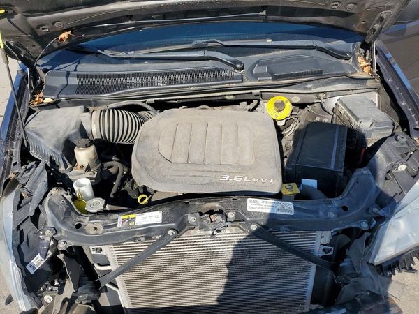2015 DODGE GRAND CARAVAN SE