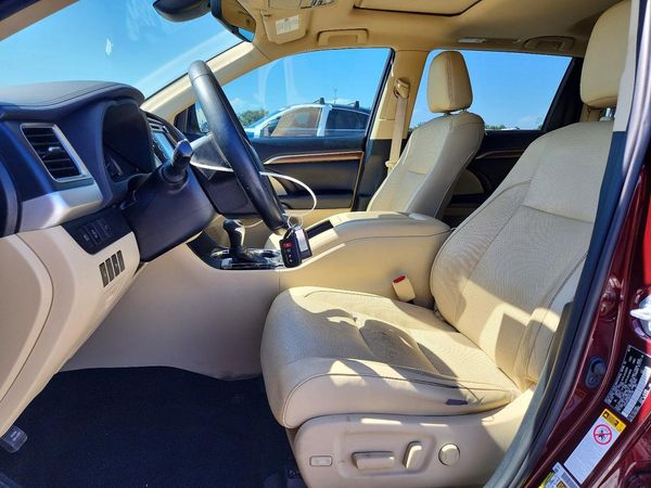2019 TOYOTA HIGHLANDER
