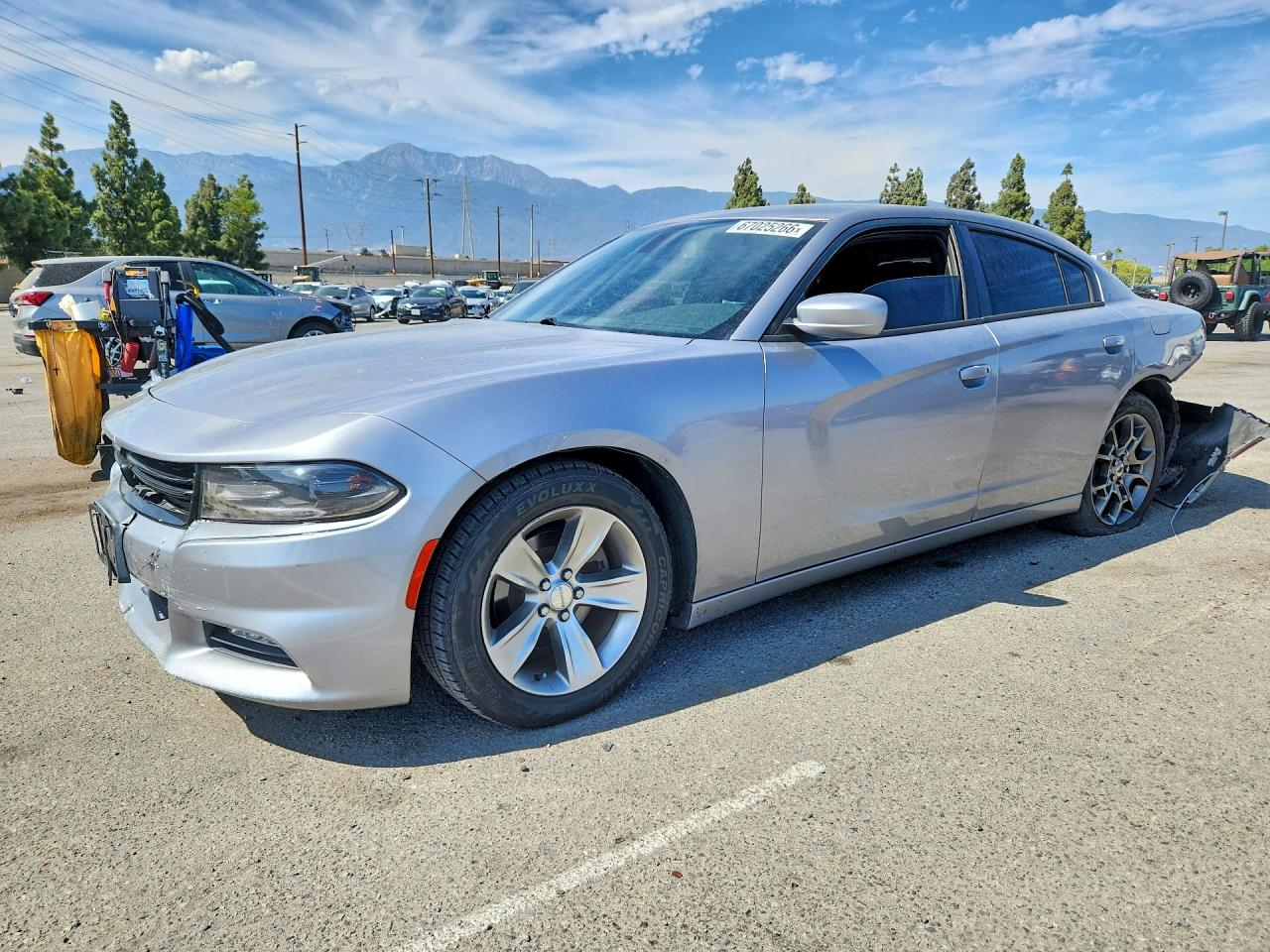2017 DODGE CHARGER SXT