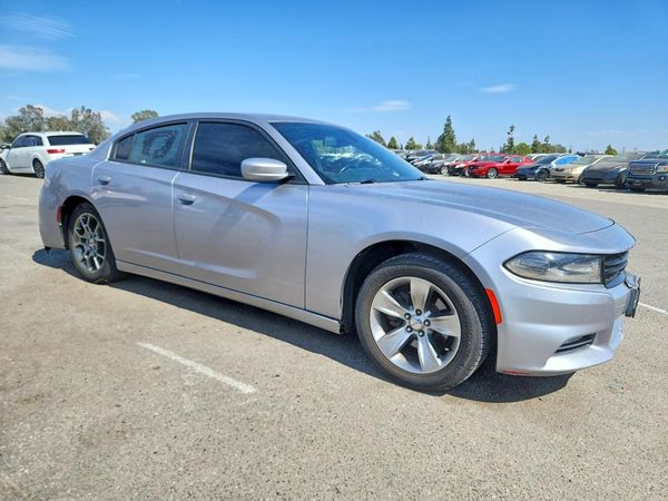 2017 DODGE CHARGER SXT