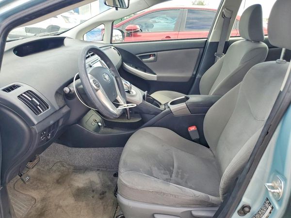 2013 TOYOTA PRIUS