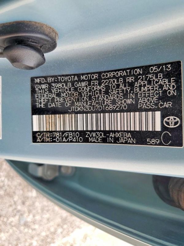 2013 TOYOTA PRIUS