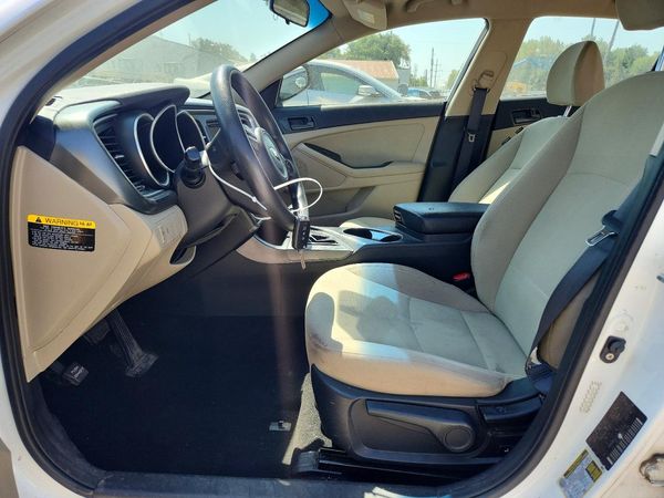 2015 KIA OPTIMA GL - Middle-low