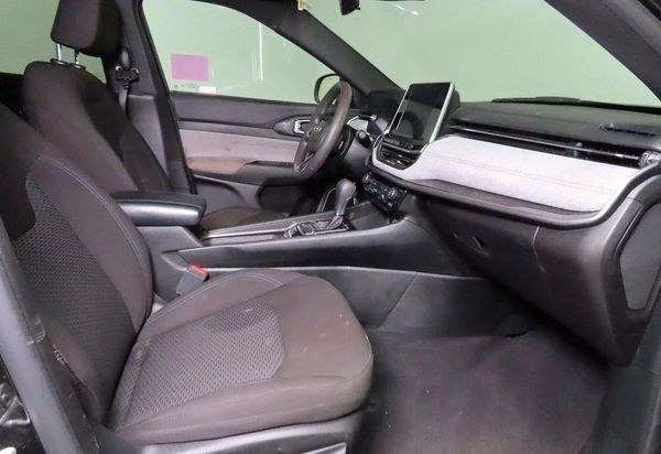 2025 JEEP COMPASS Sport