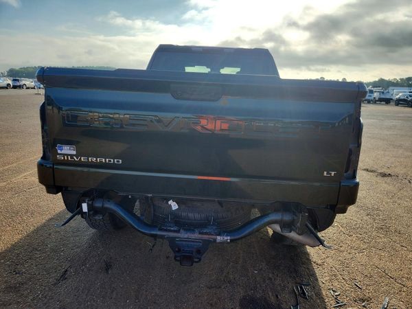2024 CHEVROLET SILVERADO LT-L