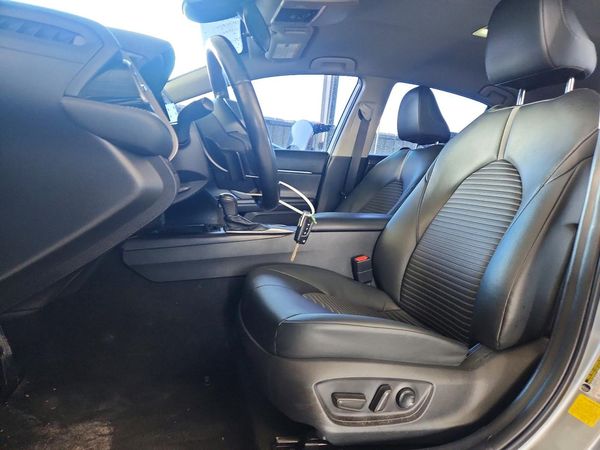2021 TOYOTA CAMRY