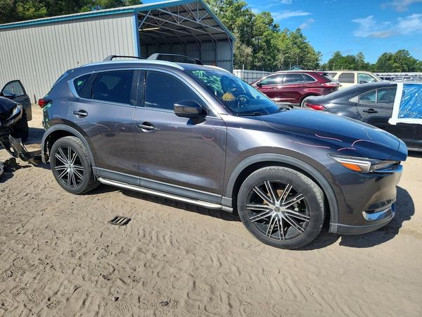 2017 MAZDA CX-5 Grand Touring