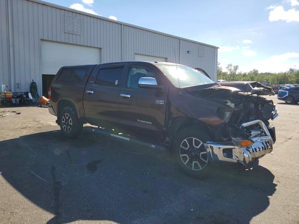 2014 TOYOTA TUNDRA Limited